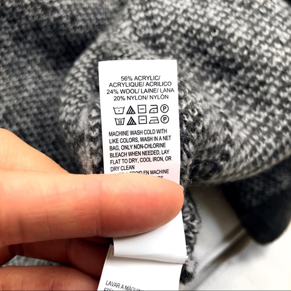 🆕 LUCKY BRAND GREY LEOPARD PRINT CARDIGAN SWEATER - Picture 8 of 8